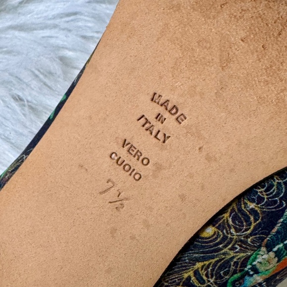 Butter Size 7.5 Made in Italy Heels Green Bow Peacock Print Pointed Toe Pumps - Picture 8 of 15